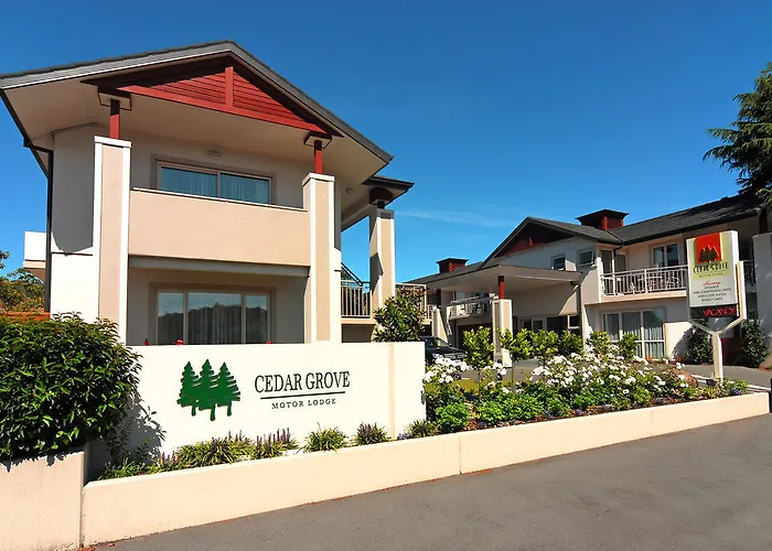 Cedar Grove Motor Lodge